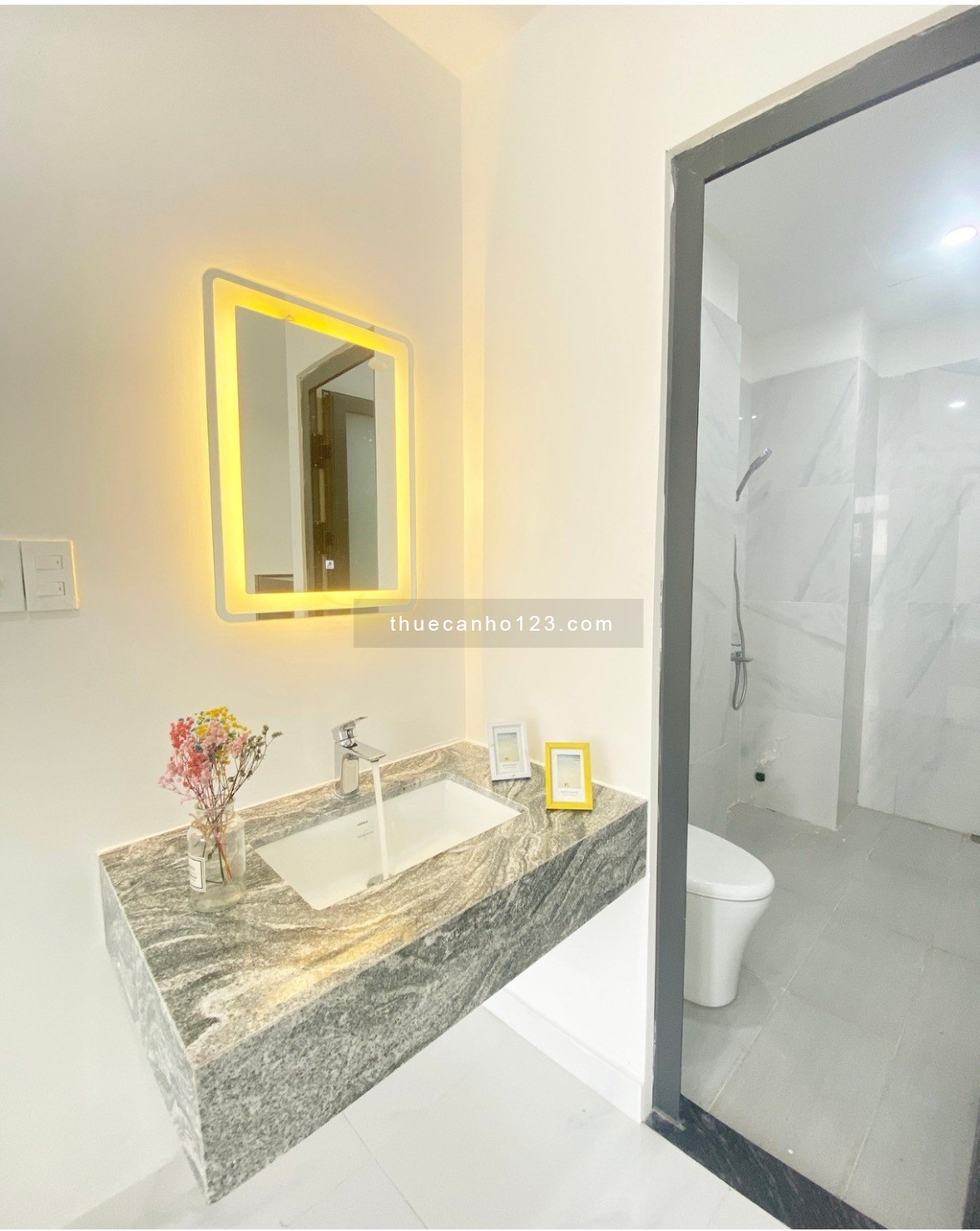 Căn hộ studio mới xây bancol full nt mới 100% ngay Lũy Bán Bích