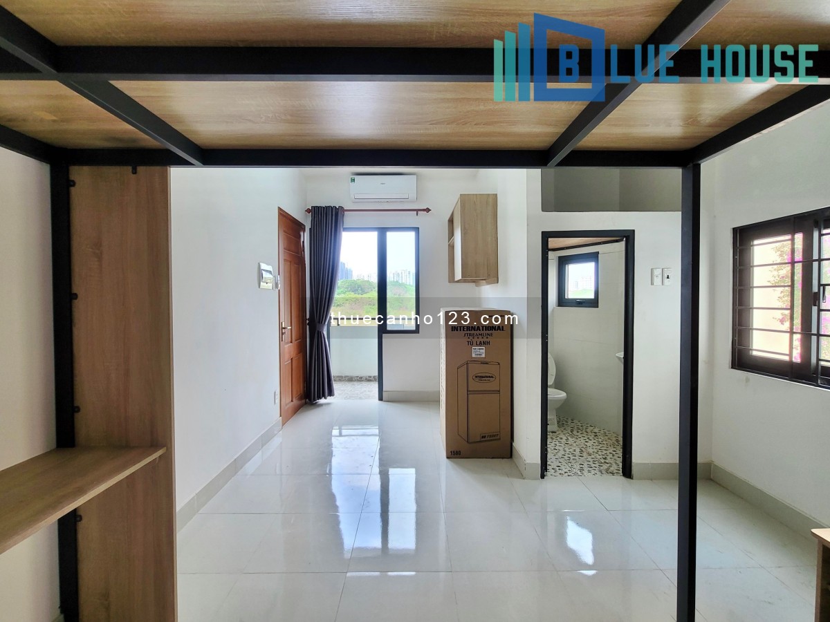 Ban công trước_Duplex_MỚI_Nội thất cơ bản_Ngay Aeon Tân Phú