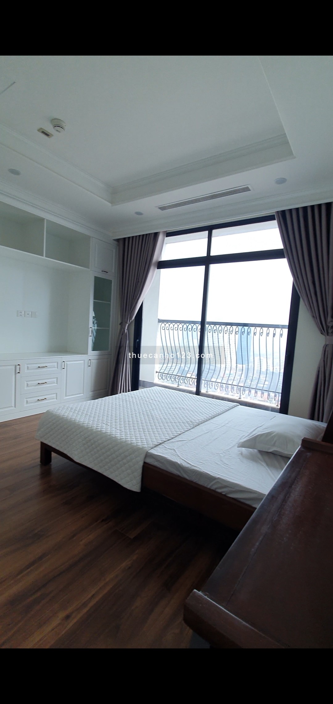 Cho thuê căn hộ 2,5 PN 86m2 tại Hateco Laroma - ban công Đông Nam - giá thuê 26 triệu/tháng