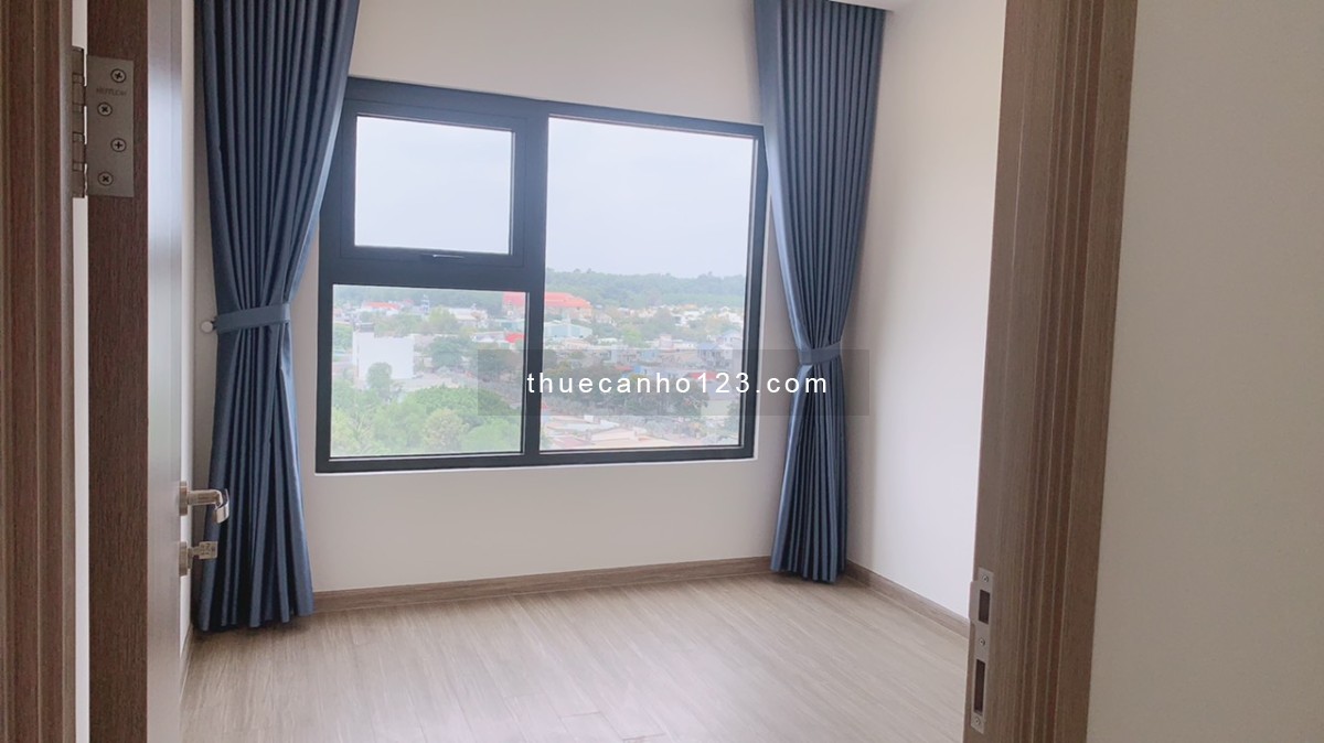 Cho thuê căn 3PN bếp rèm chỉ 8 triệu tại Vinhomes Quận 9