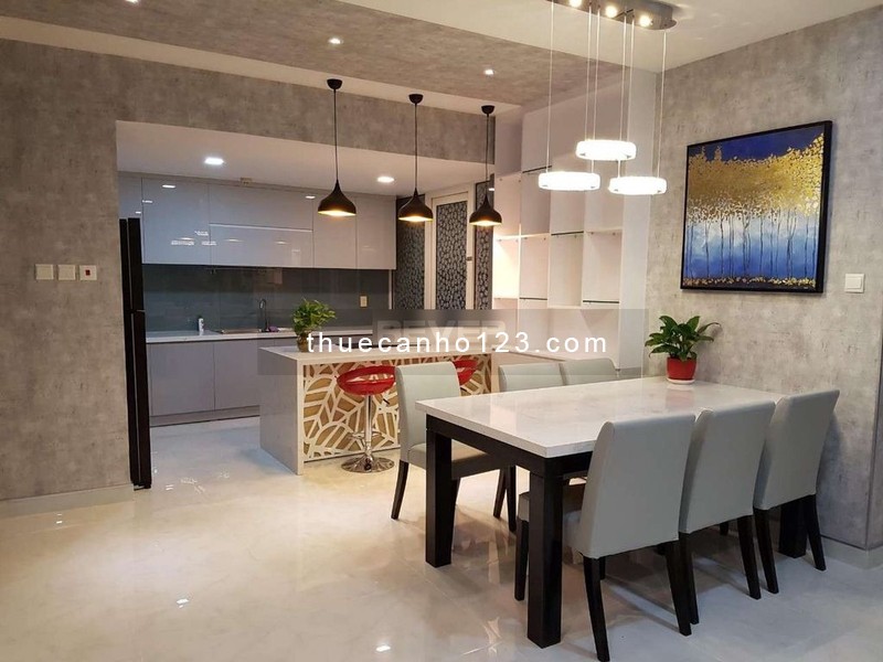 Cho thuê căn hộ Saigon Pearl, 3 phòng ngủ, nhà mới, nội thất cao cấp giá 25 triệu/tháng