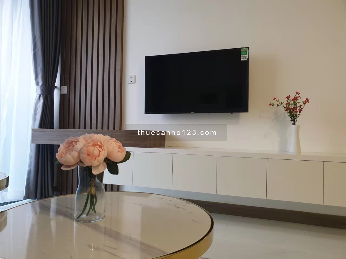 Căn hộ cao cấp Sunwah Pearl cho thuê_2PN_106m2_Full NT đẹp_Giá tốt 35tr