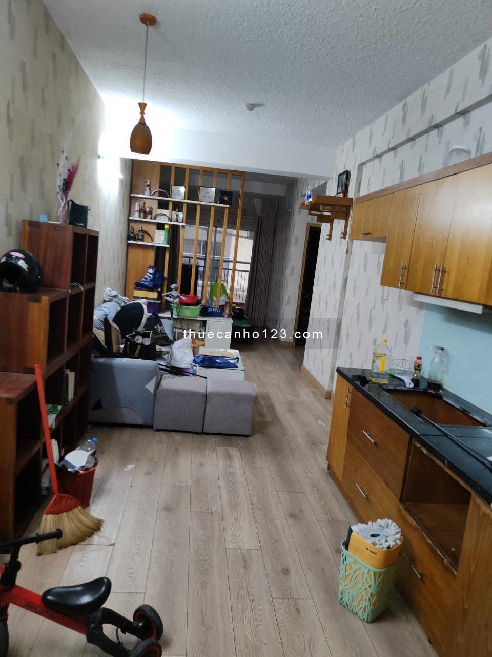 Cần cho thuê căn hộ Khang Gia Tân Hương, 2pn dt 80m2, giá 7tr4/th Lh Mỹ xem nhà 0384015896