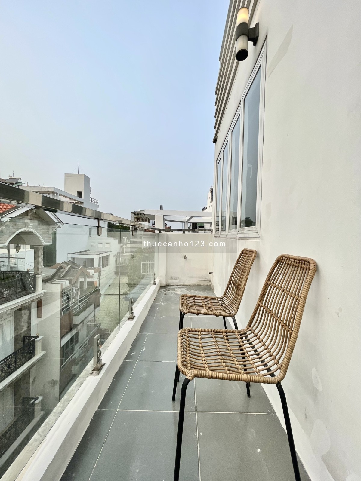 Khai trương căn hộ view bancol thoáng mát quận 3