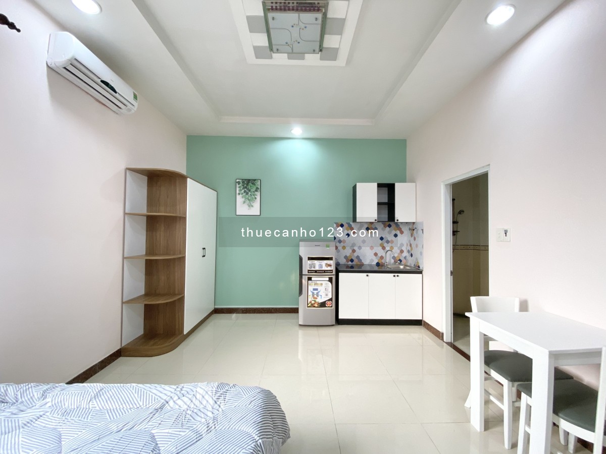 Studio trống sẵn không giới hạn người ở full nội thất cho nuôi pet