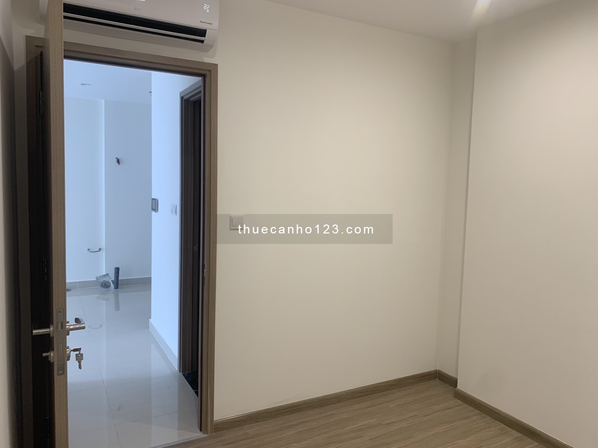 Cho thuê căn 2PN sẵn máy lạnh của Vinhomes Grand Park Q9 chỉ 5 triệu