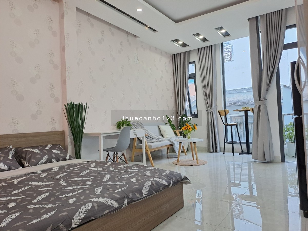 Căn hộ studio balcon mới full NT gần Ngã 4 Phú Nhuận, White Palace, khách sạn Mường Thanh QPN