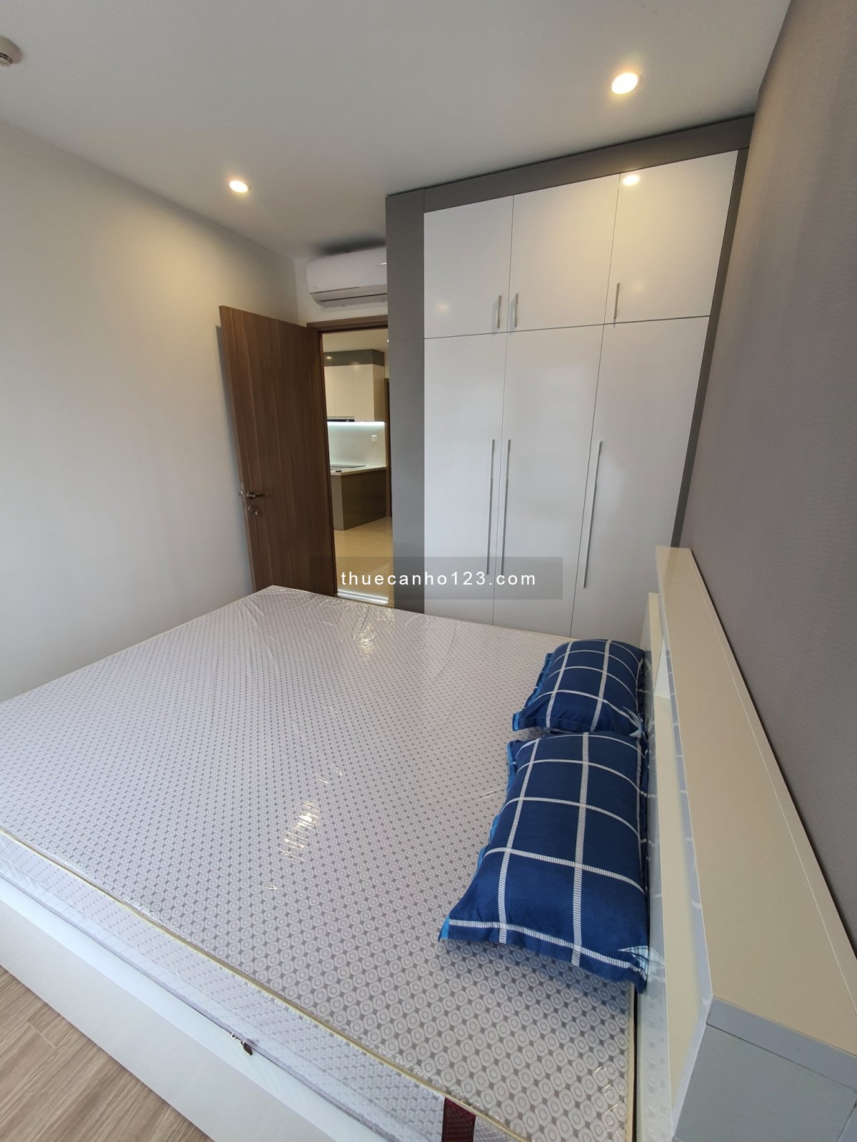 Căn 1 phòng ngủ full đồ giá chỉ 8.5 triệu / tháng tại Vinhomes Smart City - 0334122109