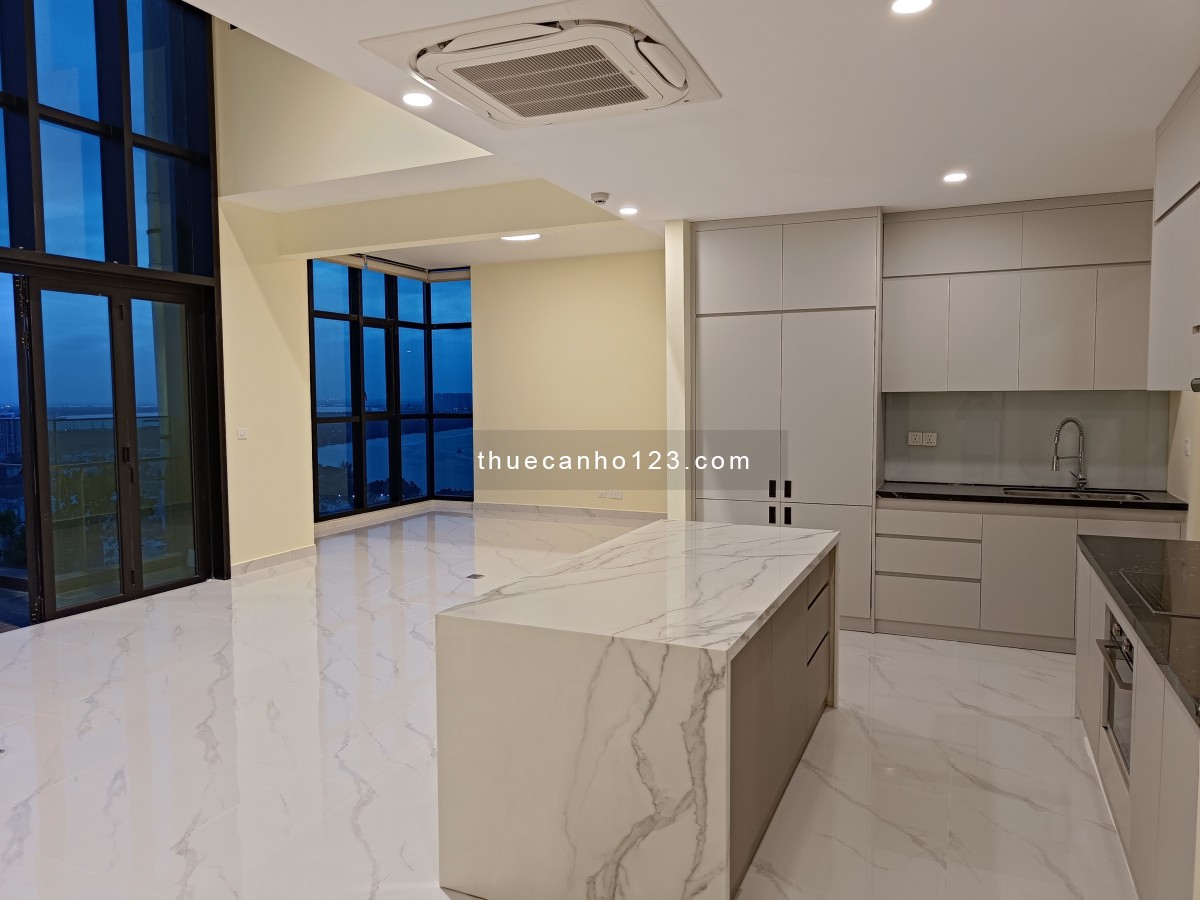 Cho thuê căn Penthouse 5PN NTCB Giá 135 tr/tháng 335m2 Feliz En Vista Quận 2