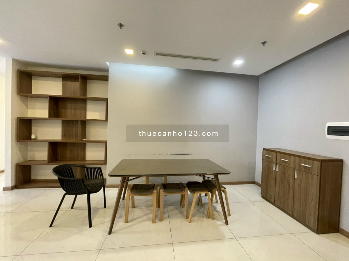 Có 2 căn hộ 2PN tại Vinhomes Central Park cho thuê giá 16 - 22 tr/th tại Bình Thạnh