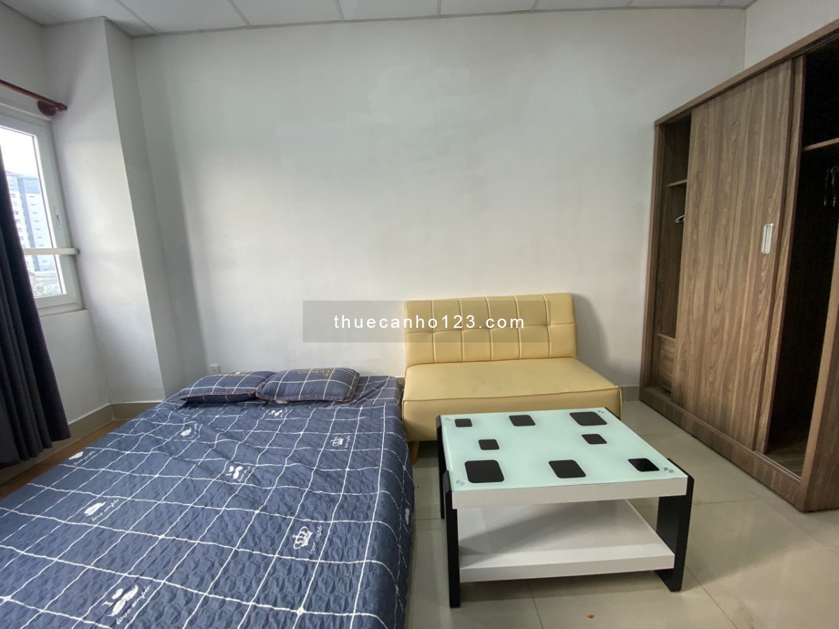 căn hộ 1 phòng ngủ full nội thất ngay Nguyễn Khoái Quận 4