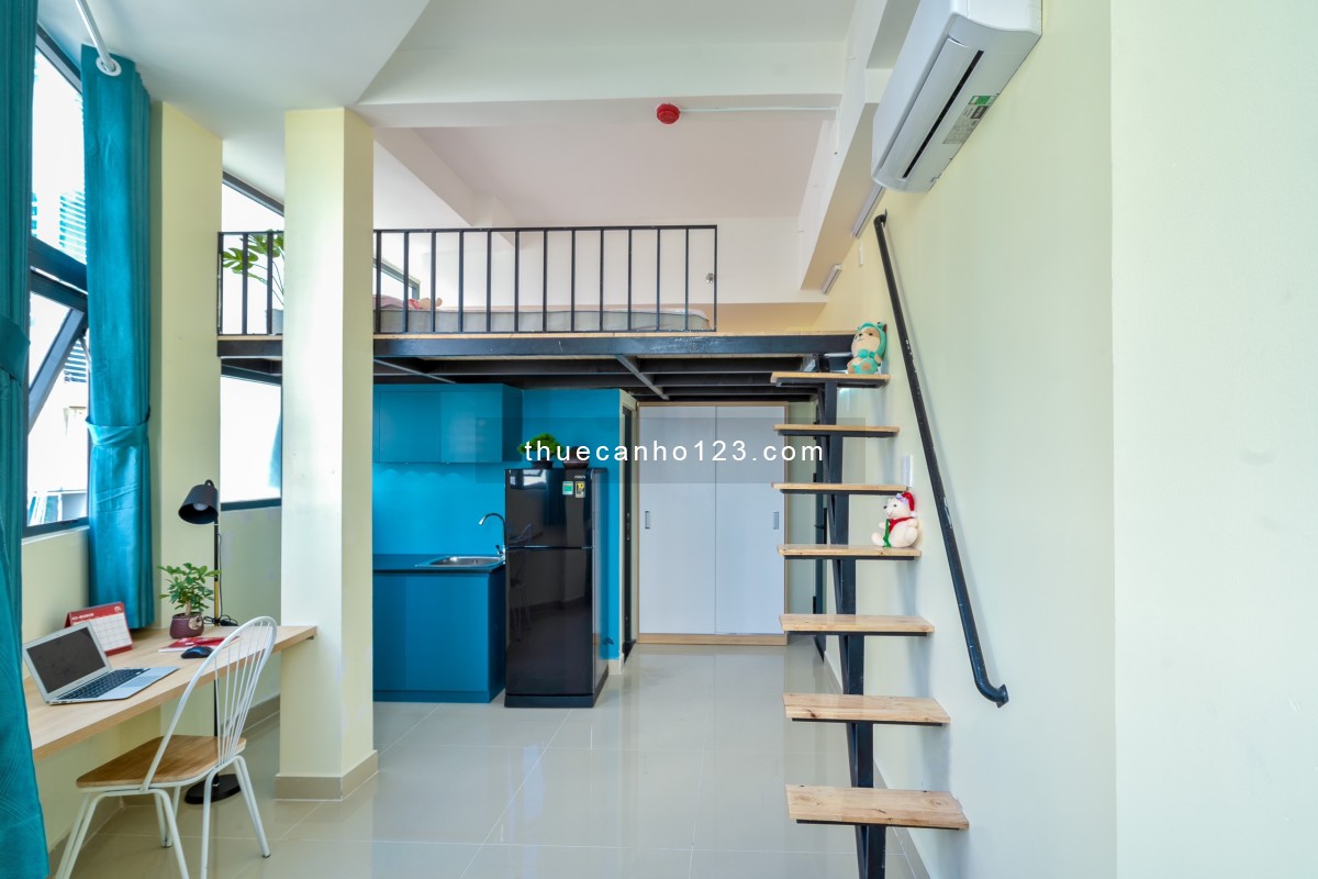 Phòng xin Số 6 Lý Phục Man Duplex cửa sổ lớn full nội thất mới