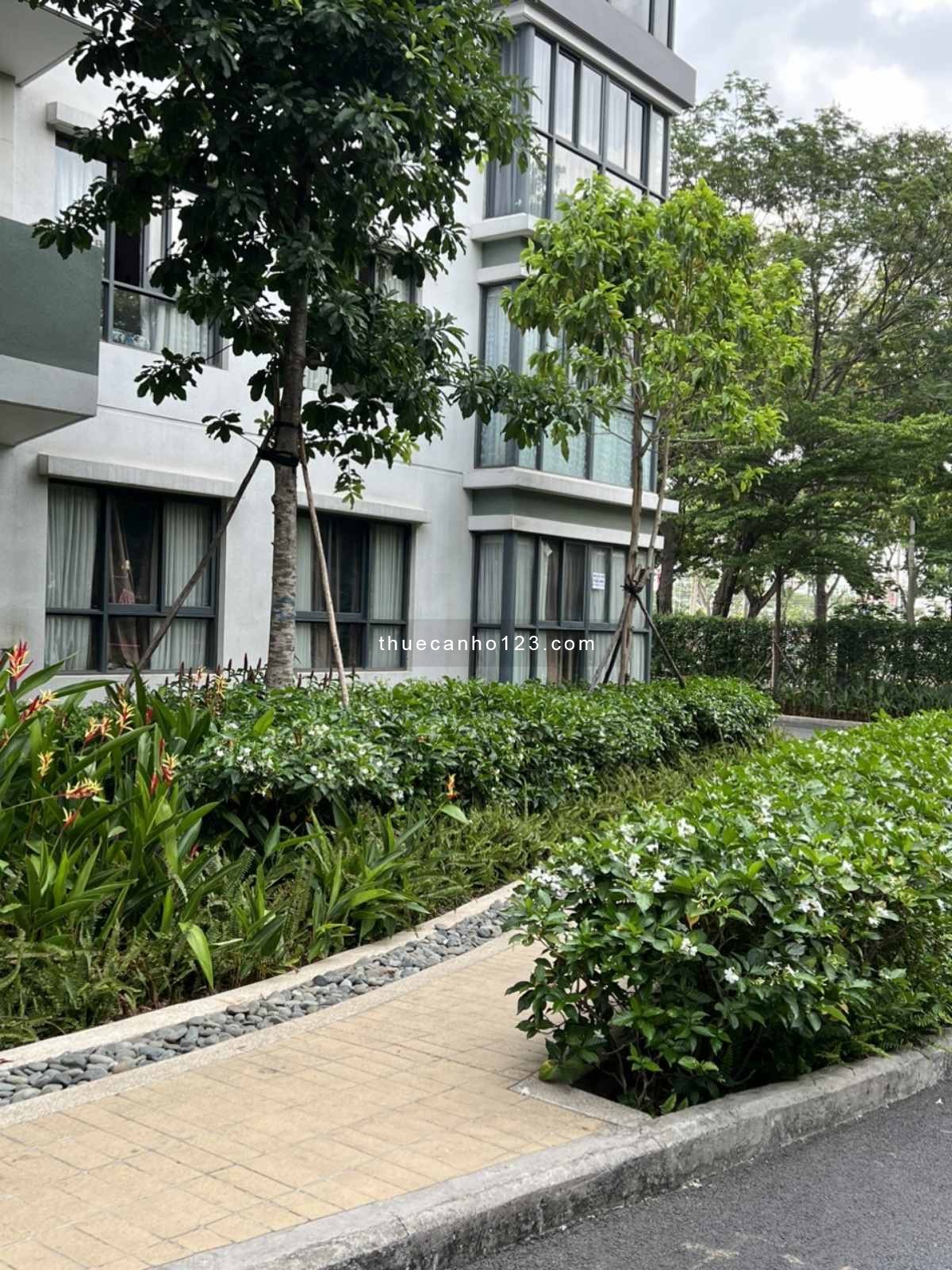 Chính chủ cần cho thuê nhanh căn hộ trệt 3PN, khu Emerald Celadon City Q.Tân Phú