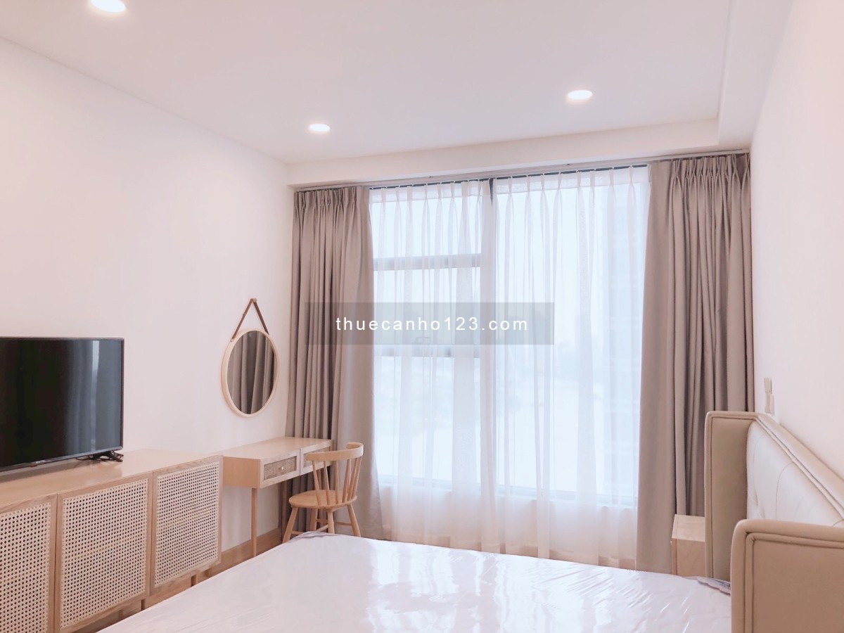 Sunwah Pearl cho thuê 2 phòng ngủ, 1 phòng kho, 106m2 đầy đủ nội thất 35 triệu