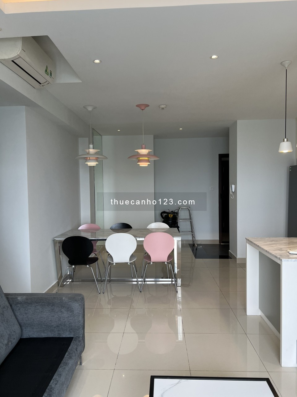 cho thuê căn hộ chung cư Q2, The Sun Avenue, 3pn, full, 105m, giá tốt nhất thị trường, 20tr bao phí