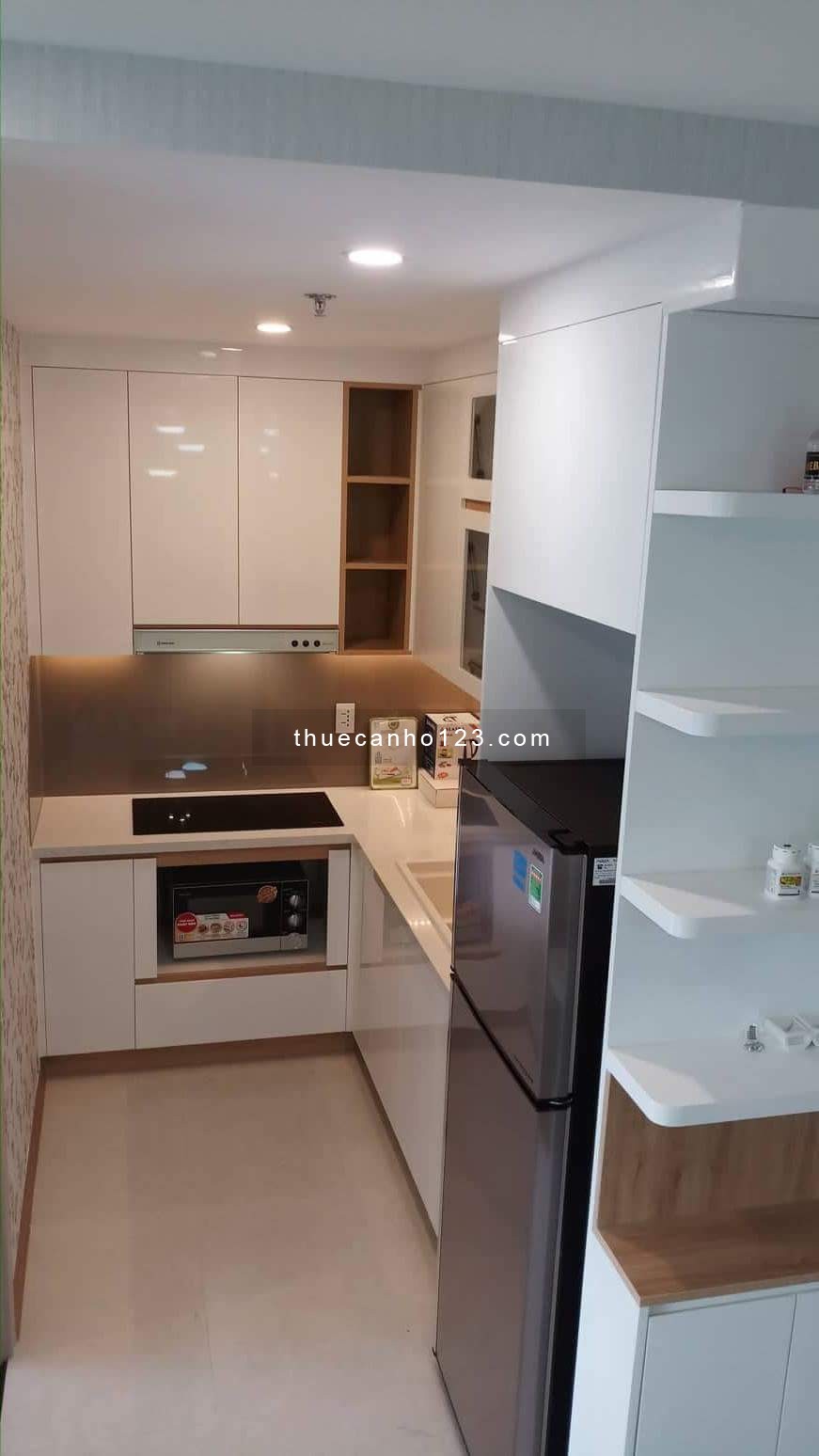 cho thuê căn hộ chung cư Q2, New City thủ thiêm, 2pn, full 15tr, nhà mới sơn sửa mới