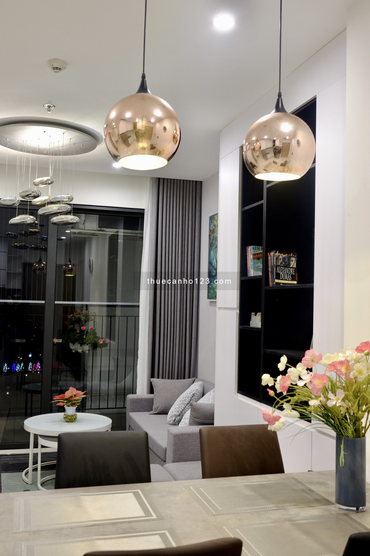 Chính chủ cho thuê căn hộ 1Pn+ hoàn thiện nội thất đẹp 100% như ảnh tại Vinhomes Smart City