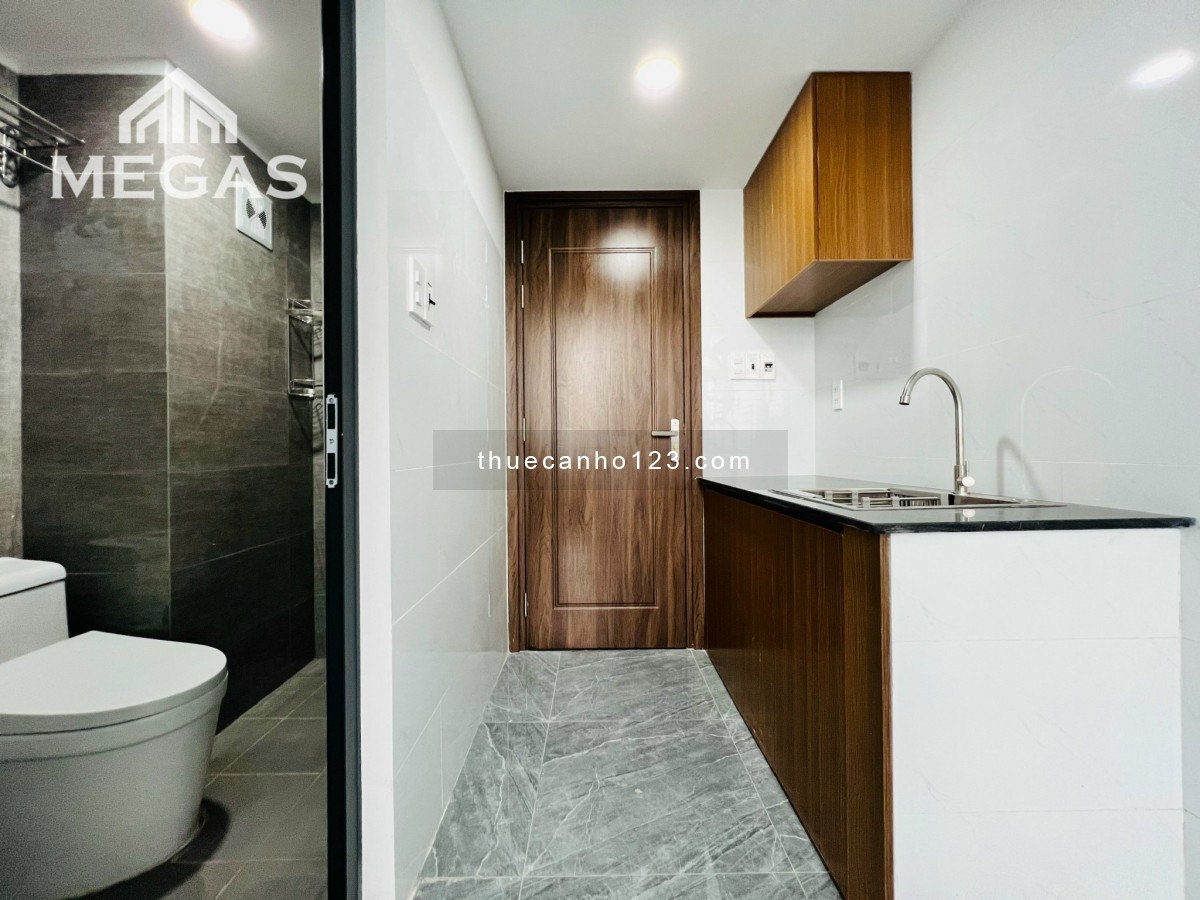 Duplex siêu đẹp, cửa sổ đầy đủ ánh sáng, gần cầu kênh tẻ, full nội thất, được nuôi meo meo