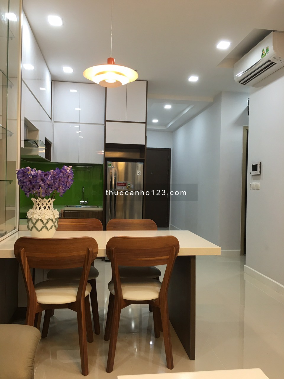 Cho thuê căn hộ chung cư Cộng Hòa Plaza Tân Bình Diện tích: 70m2 2PN 2WC Giá 12 tr/th