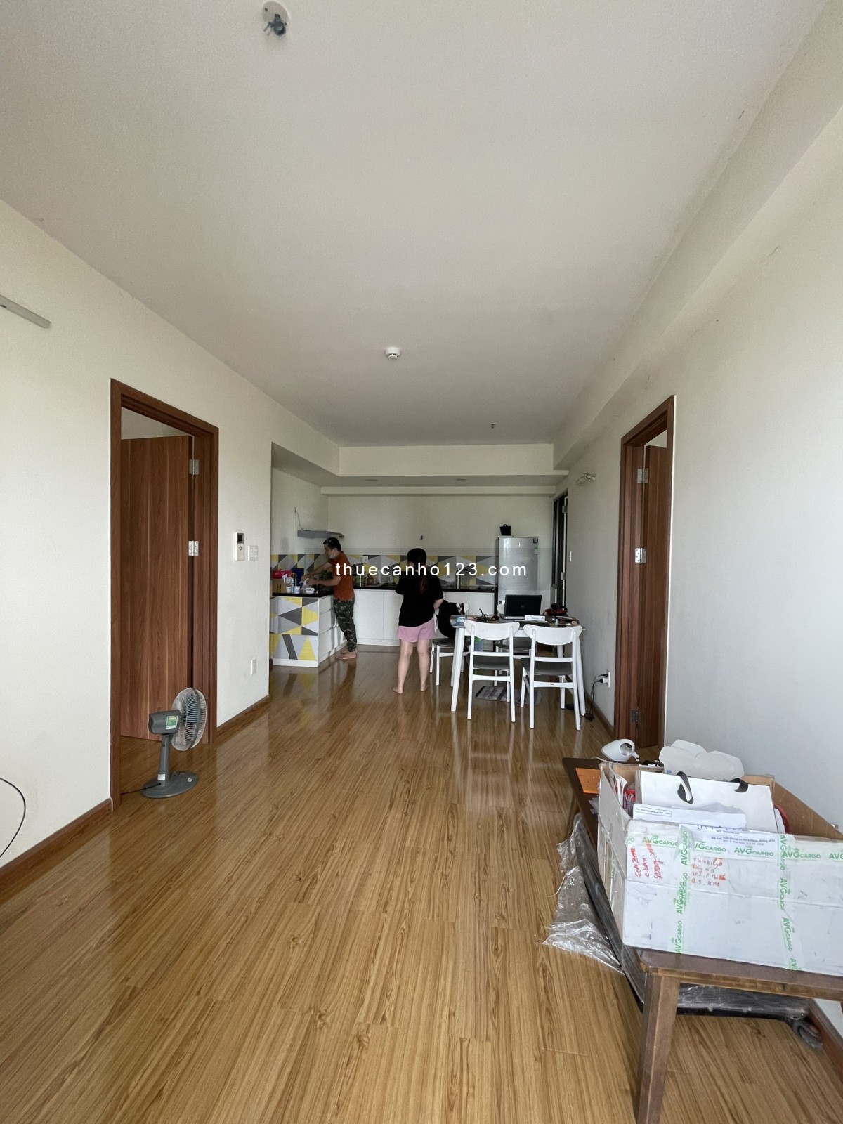 KiKyo Residence trống căn 67m2 dạng 2PN có ban công, nội thất CB, giá thuê chỉ 7.5tr/th