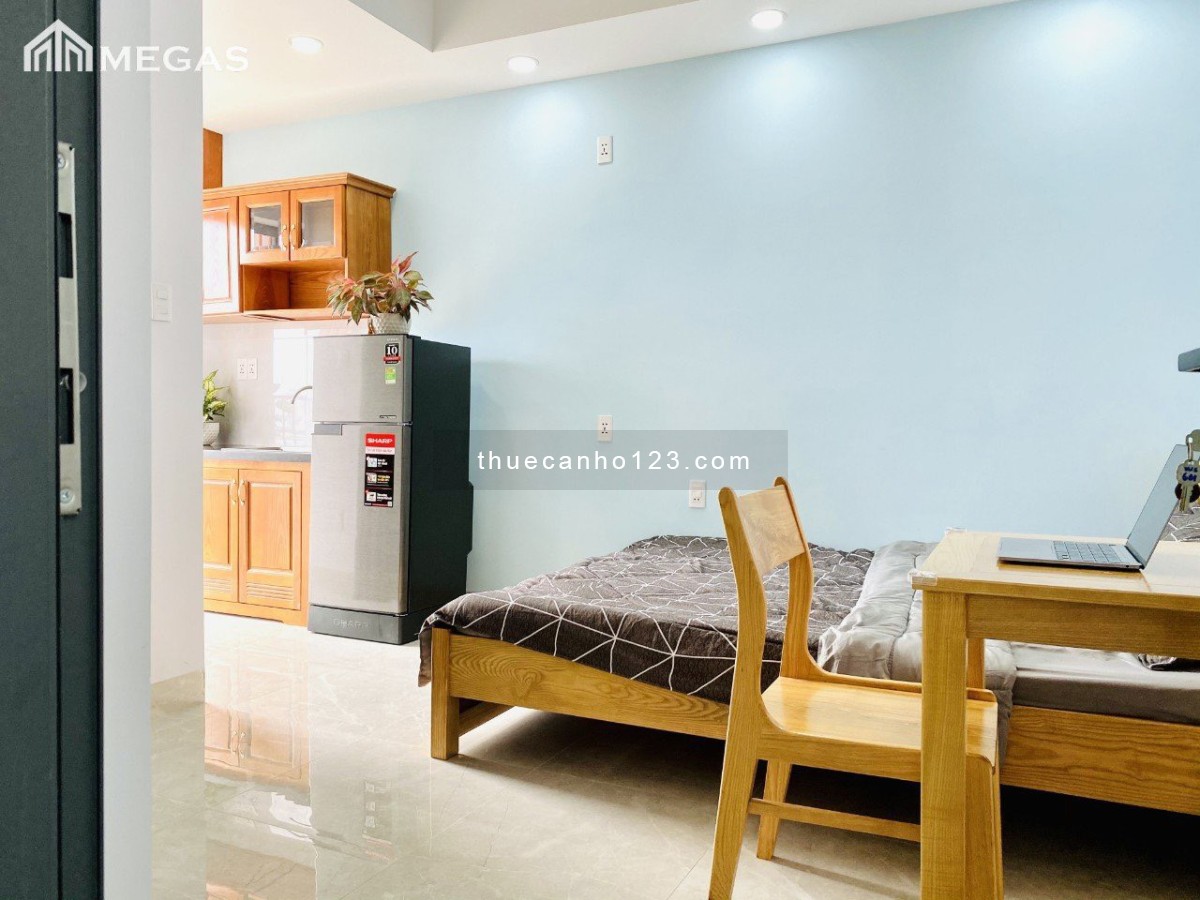 Cho thuê căn hộ ban công full nội thất hiện đại ngay Nguyễn Duy Trinh, Homyland quận 2