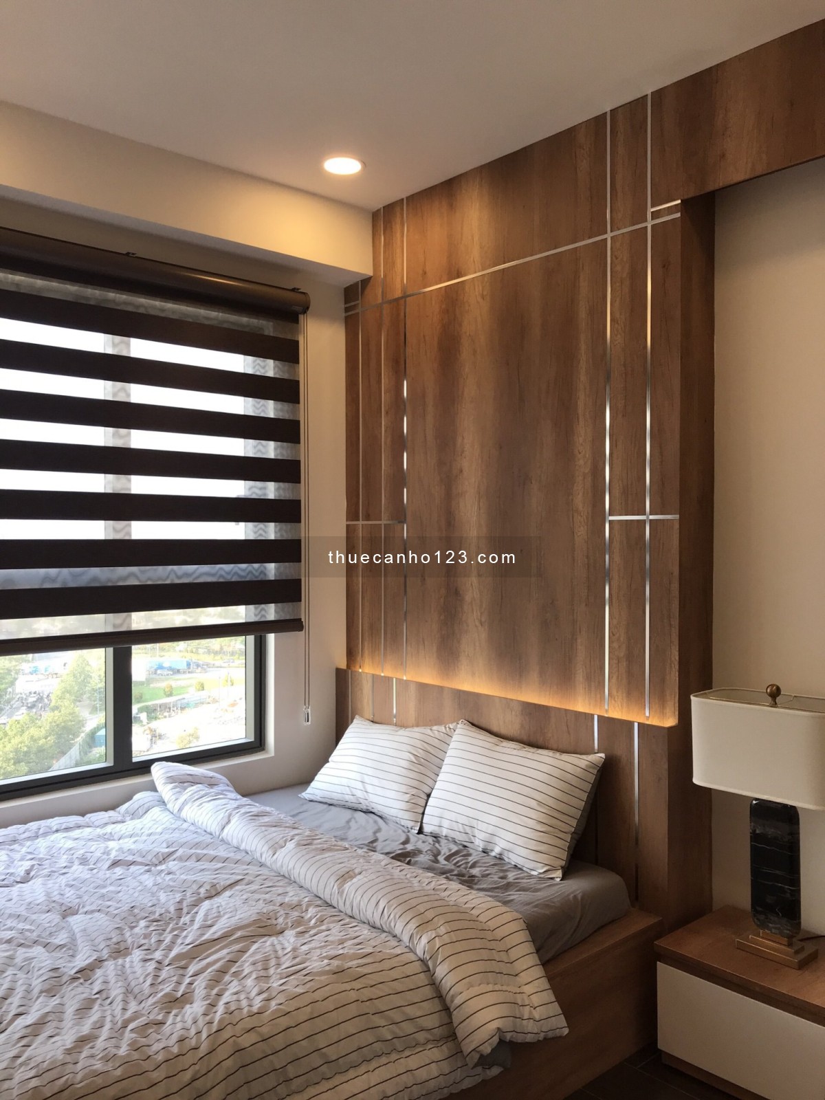 The Sun Avenue cho thuê 3 phòng ngủ - 2WC đầy đủ nội thất 90m2 20 triệu