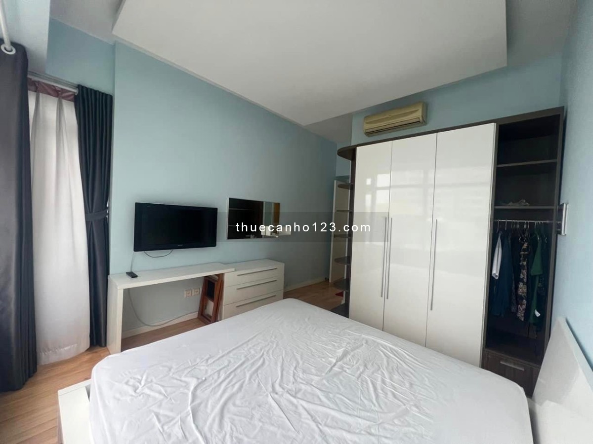 Cho thuê căn hộ Saigon Pearl, 3 phòng ngủ, view thoáng mát giá chỉ 22 triệu/tháng( bao phí quản lý)