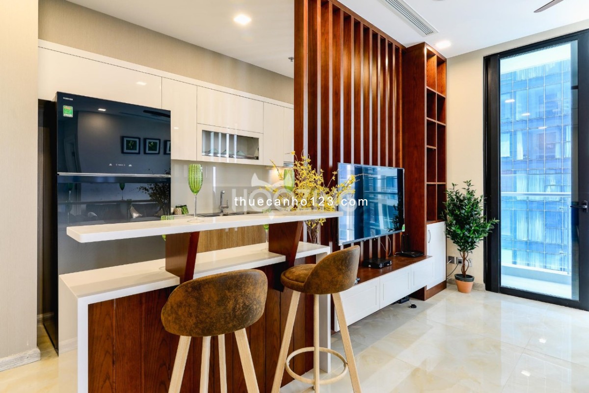 Cho thuê căn 3PN, 2WC ,118m2 VINHOMES GOLDEN RIVER 35 TRIỆU