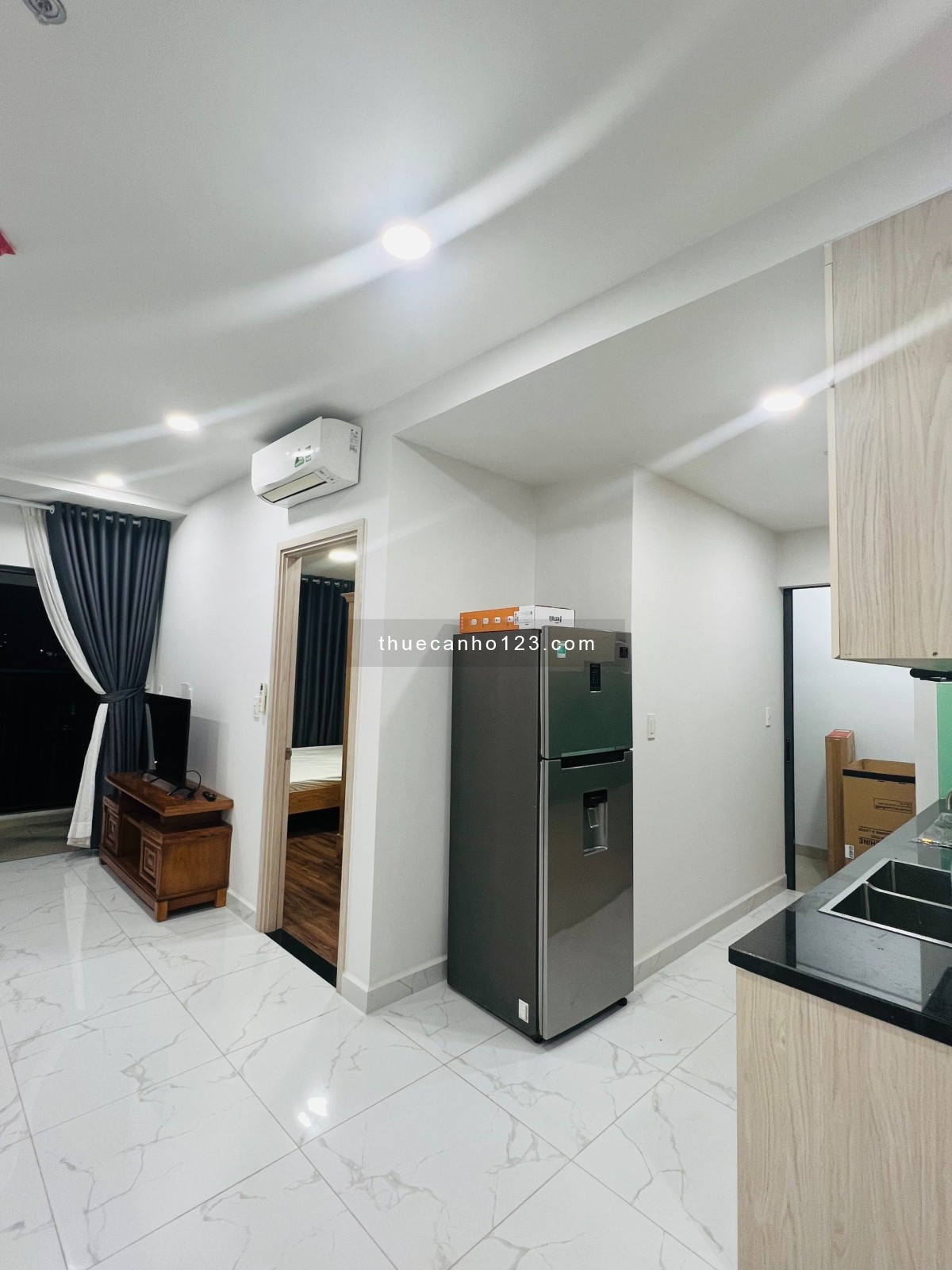 Charm City cho thuê căn hộ 2pn 2wc full nội thất giá 7TR5