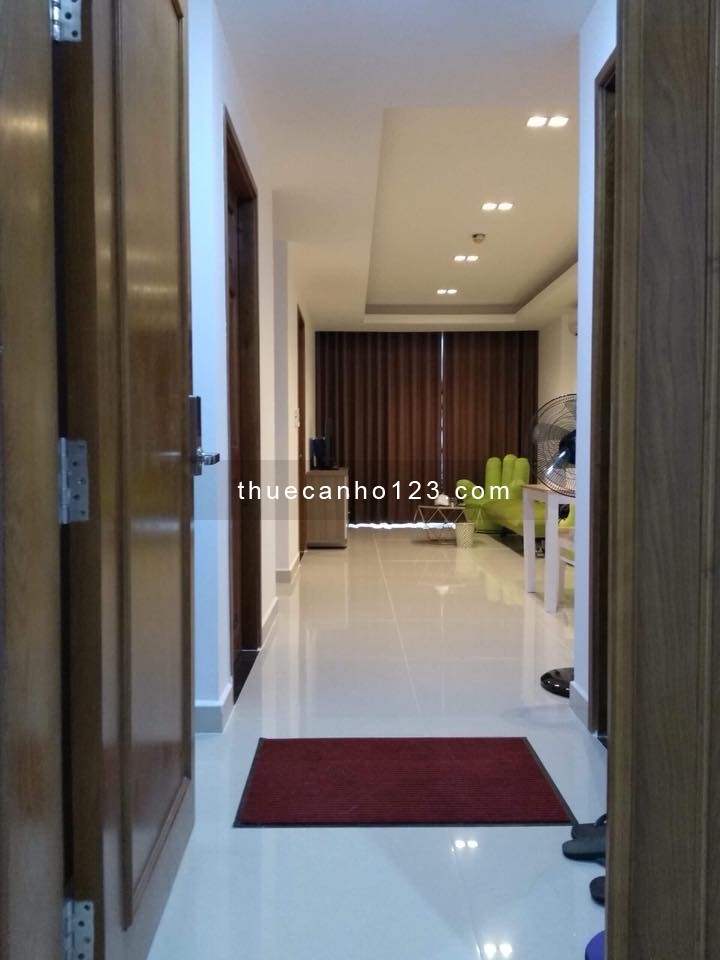 Cho thuê căn hộ 2PN-2WC-74m2 full nội thất cao cấp chung cư Sky Center Phổ Quang giá chỉ 16,5tr/th