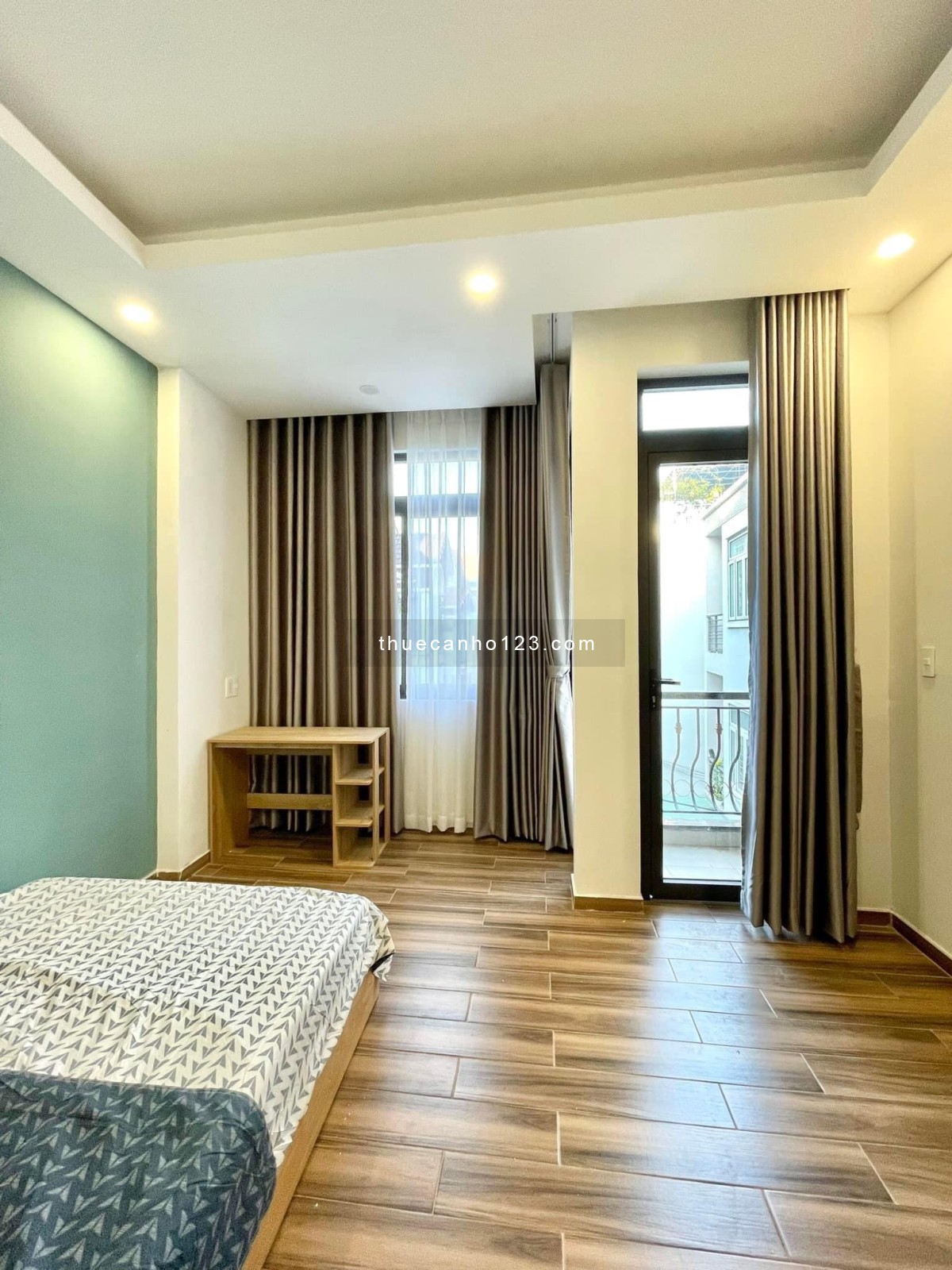 Khai Trương CHDV BanCong Full Nội Thất Gần Sân Bay,CV Hoàng Văn Thụ