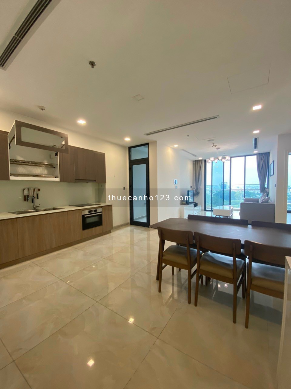 Chung cư Vinhomes Golden River BaSon 3PN 2WC,110m2, giá chỉ 32 triệu/ tháng Như hình