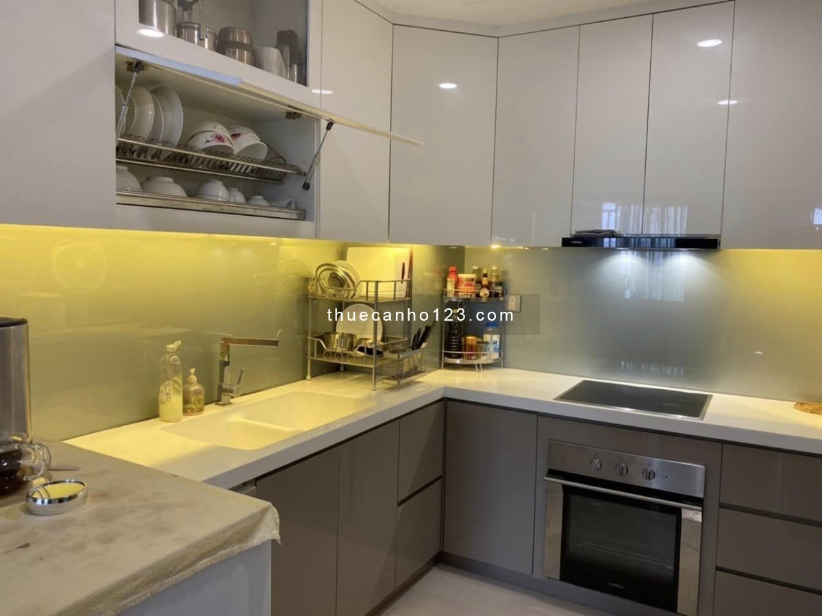 Góc 3PN, Giá 22 triệu/tháng, Bao Phí, Nội thất đẹp đầy đủ, Dự án The Botanica mặt tiền Phổ Quang