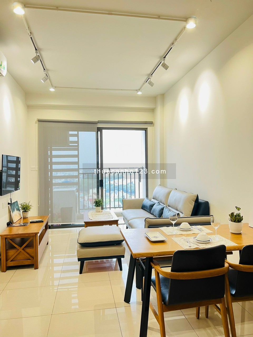 2PN, Nội thất cao cấp đẹp, chỉ 16 triệu, The Sun Avenue Q2