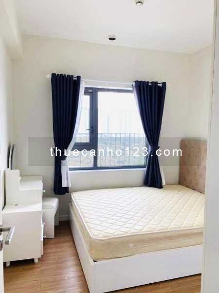 Cho thuê căn hộ trung tâm giá 10Tr (50m2 - 1PN master - full nội thất)