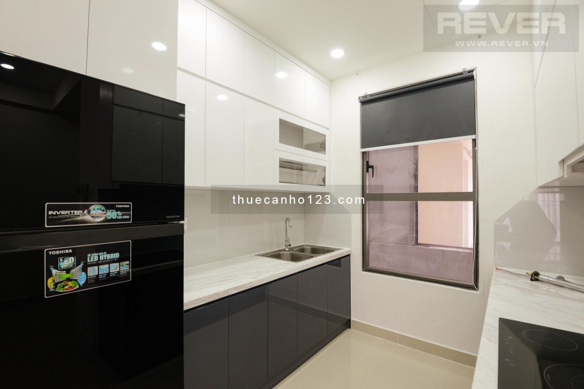 Cho thuê 3pn full nt đẹp giá tốt THE SUN AVENUE