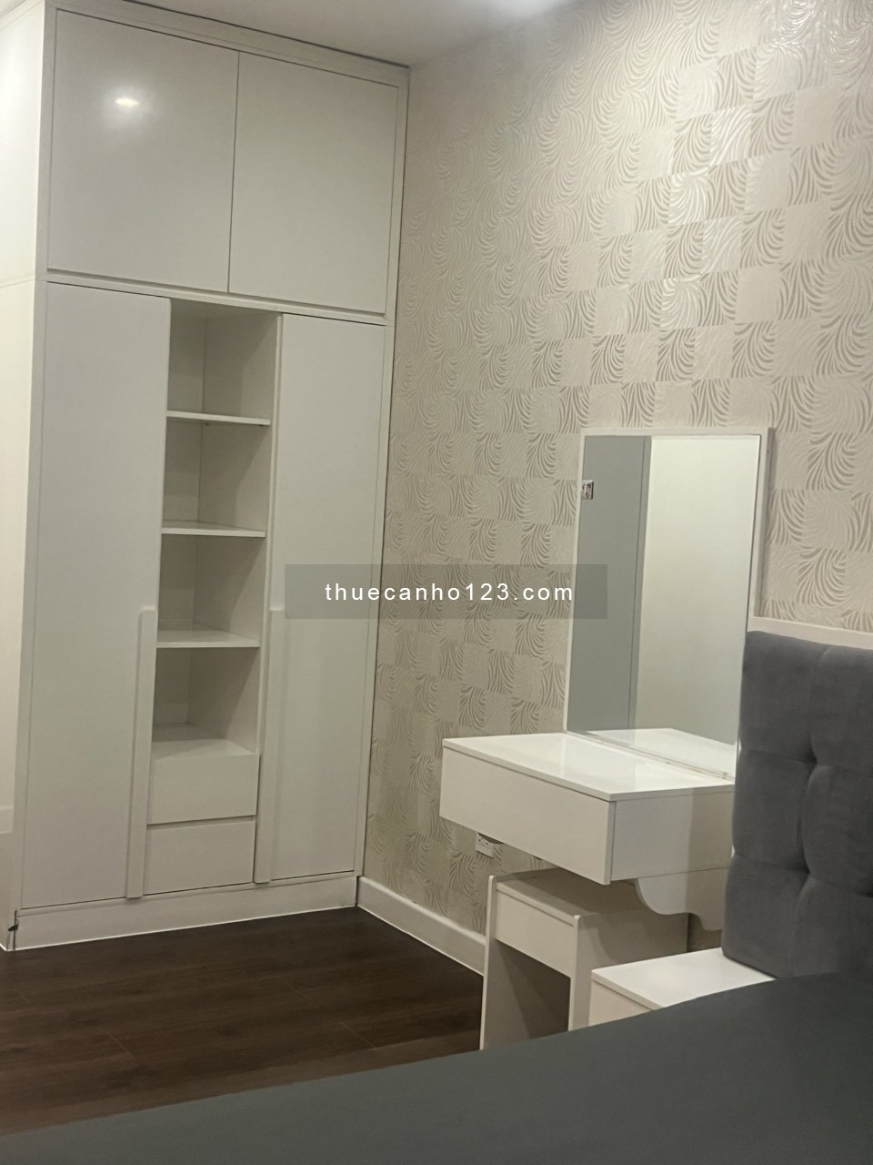 Thuê căn hộ cao cấp The Sun Avenue – 2PN – 2WC đầy đủ nội thất 16tr5 vào ngay