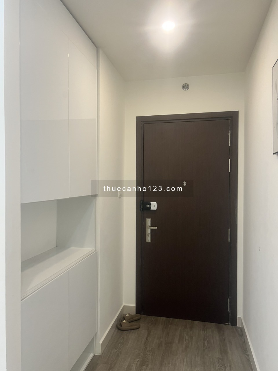 Thuê căn hộ cao cấp The Sun Avenue – 2PN – 2WC đầy đủ nội thất 16tr5 vào ngay