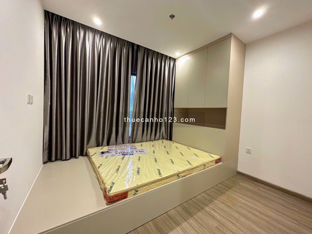 CHo thuê căn hộ 2PN + full nội thất Vinhomes Grand Park Quận 9 chỉ chỉ 9,5 củ khoai