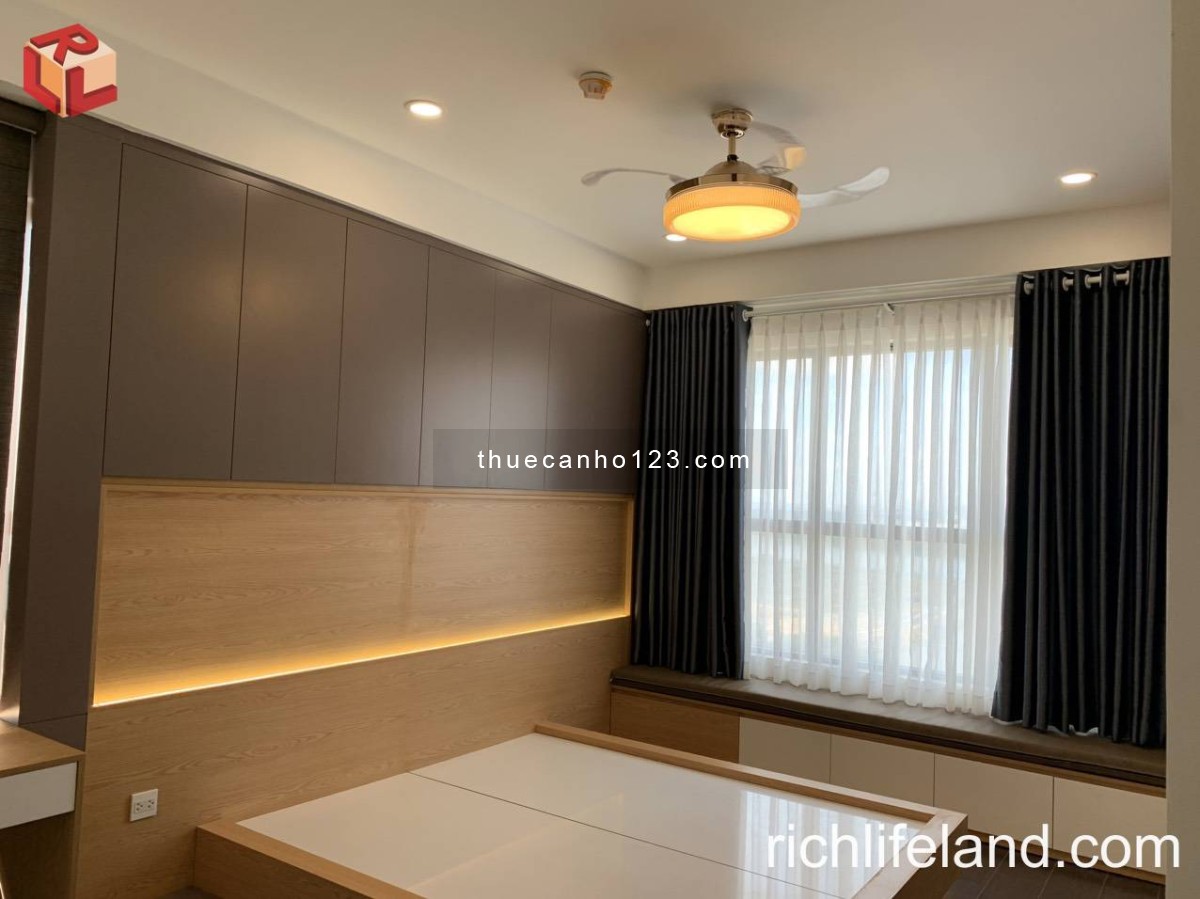 Nhà Đẹp View Landmark81, hồ bơi 3pn full nội thất chỉ 24tr