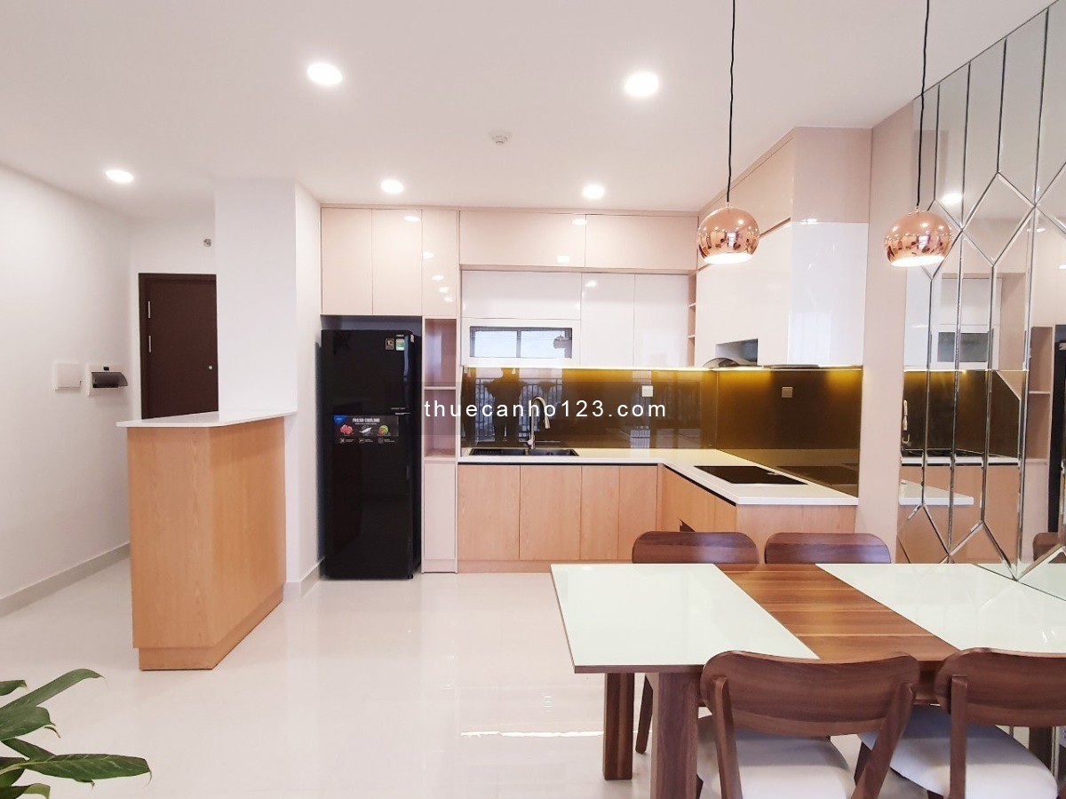 76m2, 2PN, 2WC Sunrise City View, Gần RMIT, ĐH Tôn Đức Thắng, Cho thuê chỉ 18Tr Hotline 0906233195