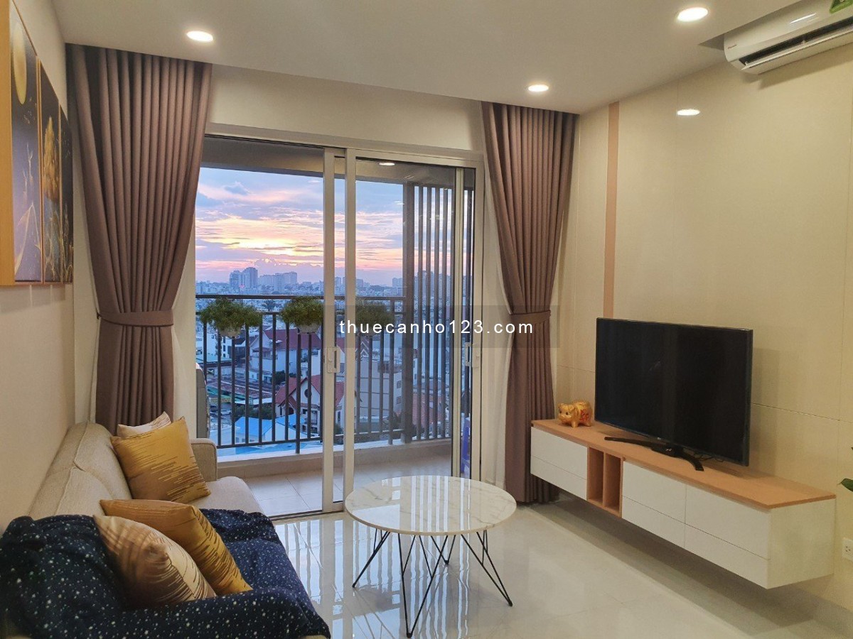 76m2, 2PN, 2WC Sunrise City View, Gần RMIT, ĐH Tôn Đức Thắng, Cho thuê chỉ 18Tr Hotline 0906233195