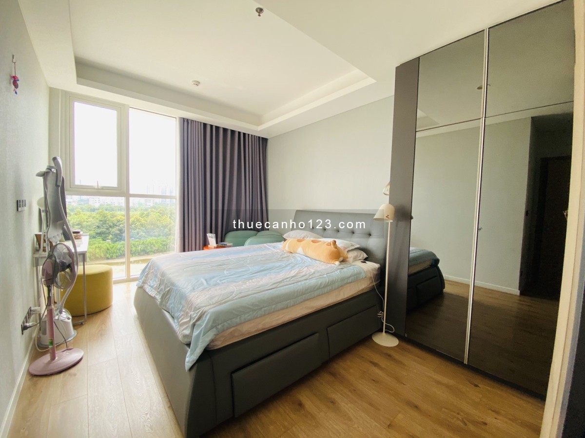 Cho thuê chung cư cao cấp 2 phòng ngủ tại lòng Thủ Thiêm – Sarina KDT Sala