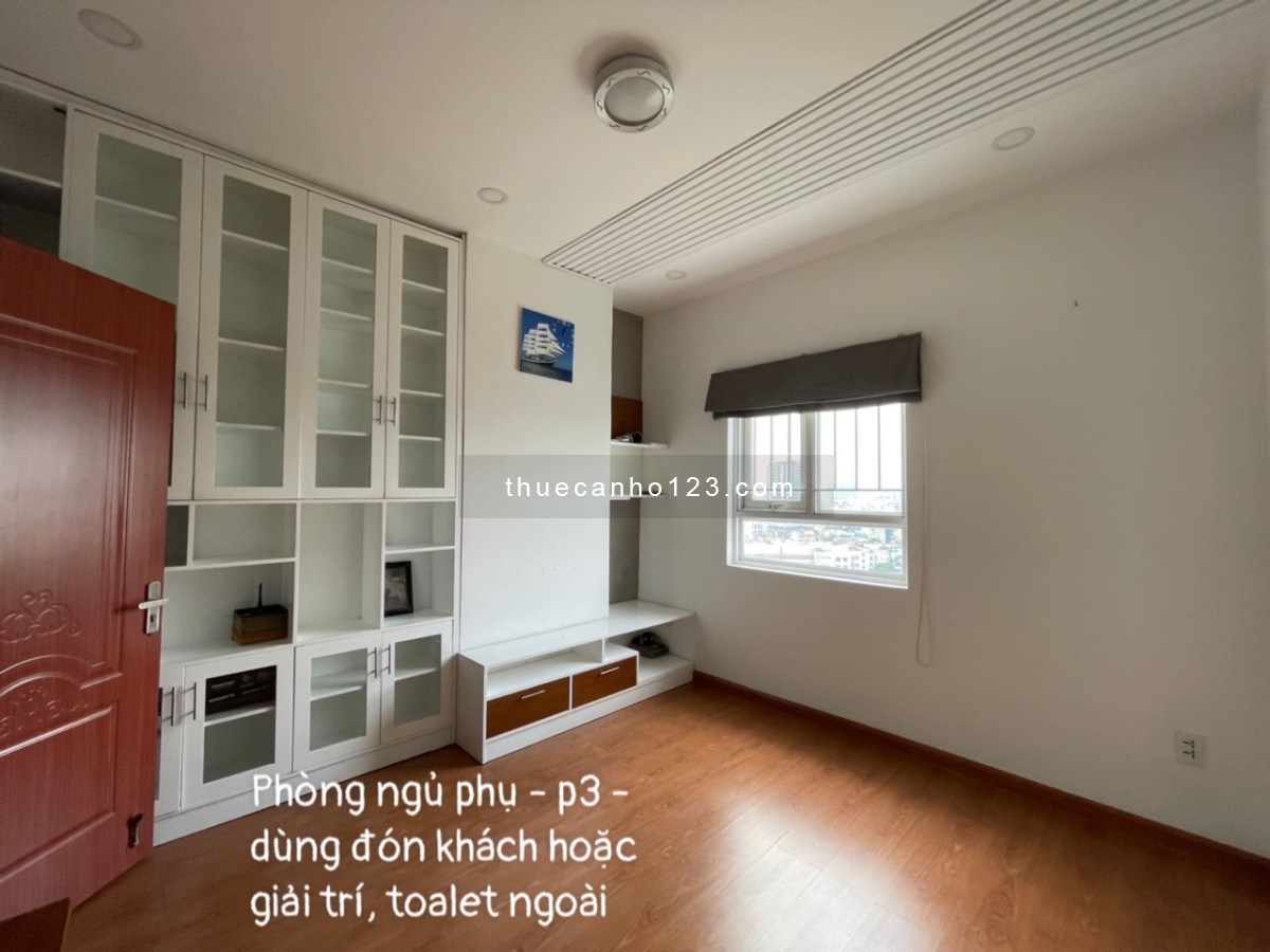 Nhà mình chuyển đi nên có nhu cầu cho thuê Cao Ốc An Bình Quận Tân Phú.
