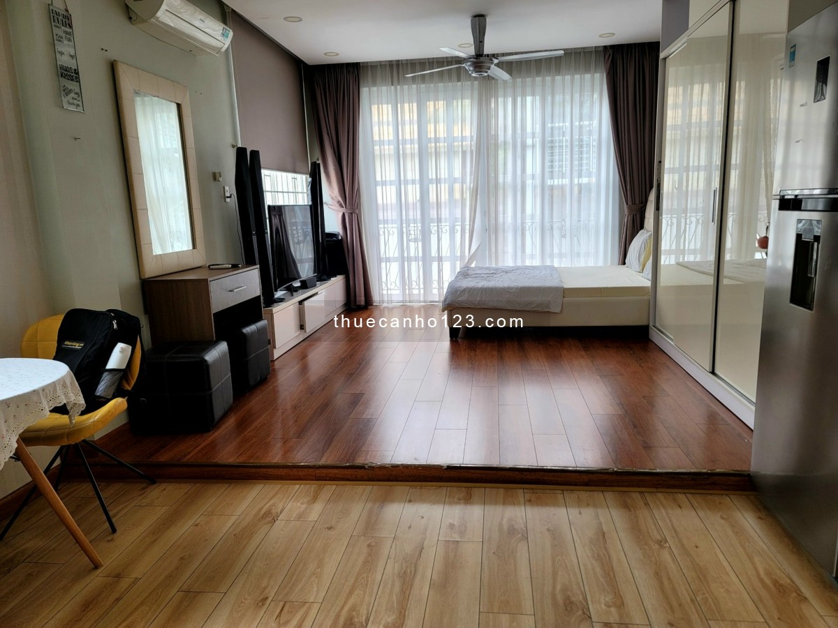 Cho thuê căn hộ Quận 3 nội thất cao cấp tại Nguyễn Thiện Thuật, Bv Từ Dũ, Chợ Hồ Thị Kỉ có thang máy