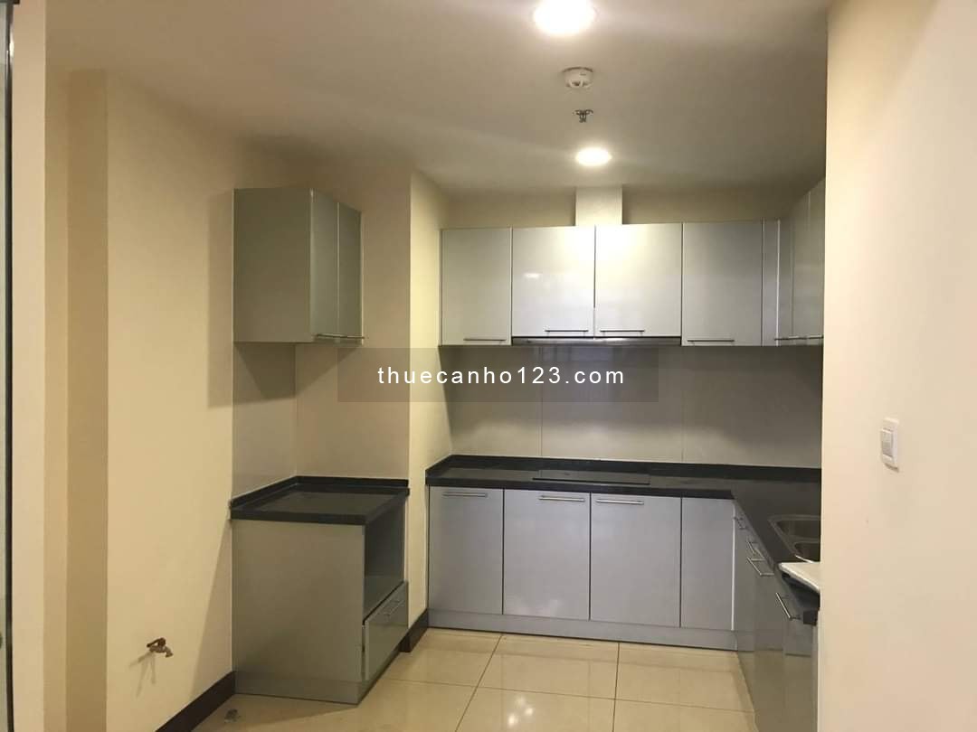 Chính chủ tôi cần cho thuê căn hộ Vinhomes Royal City, 2PN, 105m2, nội thất đồ cơ bản, LH 0344529391