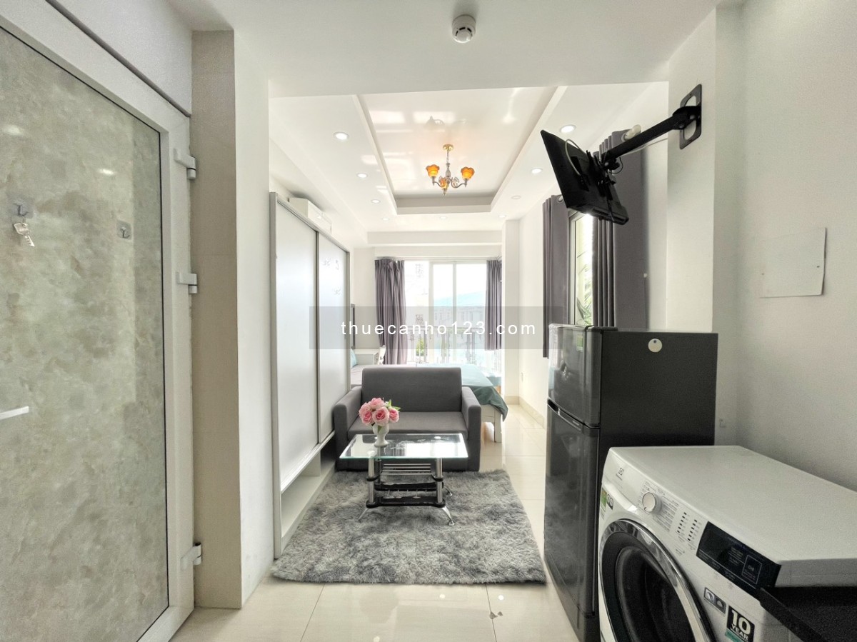 ️StUDiO ban công lớn 42m2 trên đường LÊ VĂN SỸ, TRƯỜNG SA tại QUẬN 3