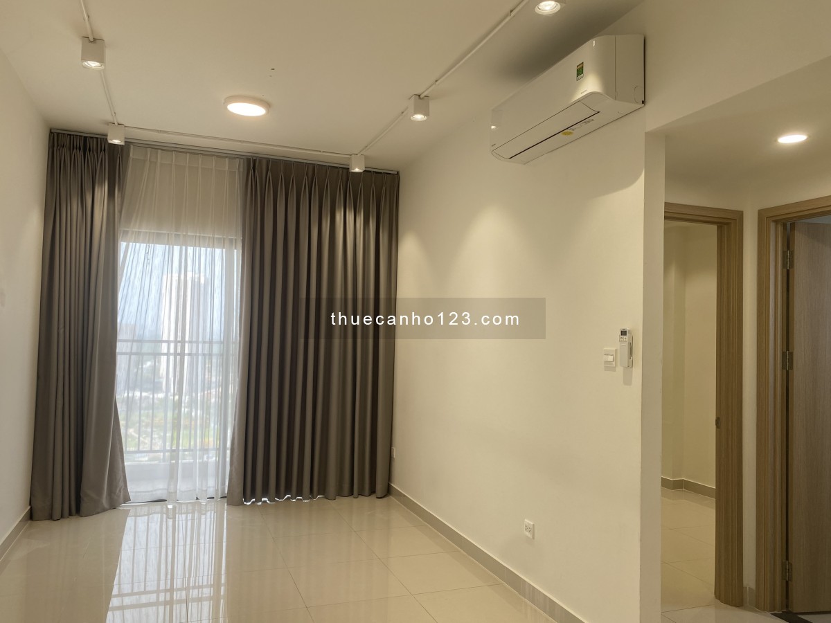 Cho thuê Văn phòng trống The Sun Avenue – 51m2, NTCB chỉ 12 triệu, vào ngay