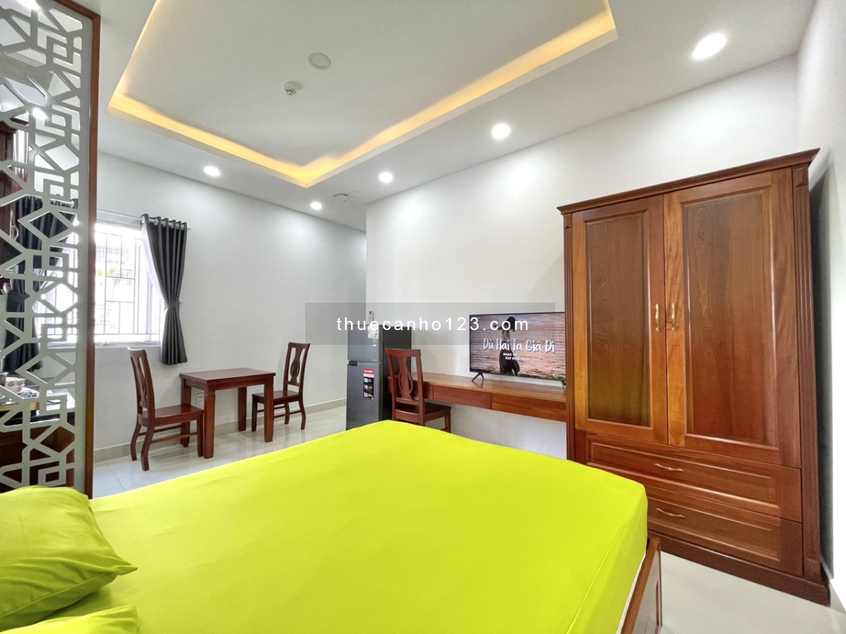 CĂN HỘ CAO CẤP MỚI XÂY, NỘI THẤT MỚI TINH, CỬA SỔ SIÊU THOÁNG NGAY NGÃ TƯ LÊ VĂN SỸ TRẦN QUANG DIỆU