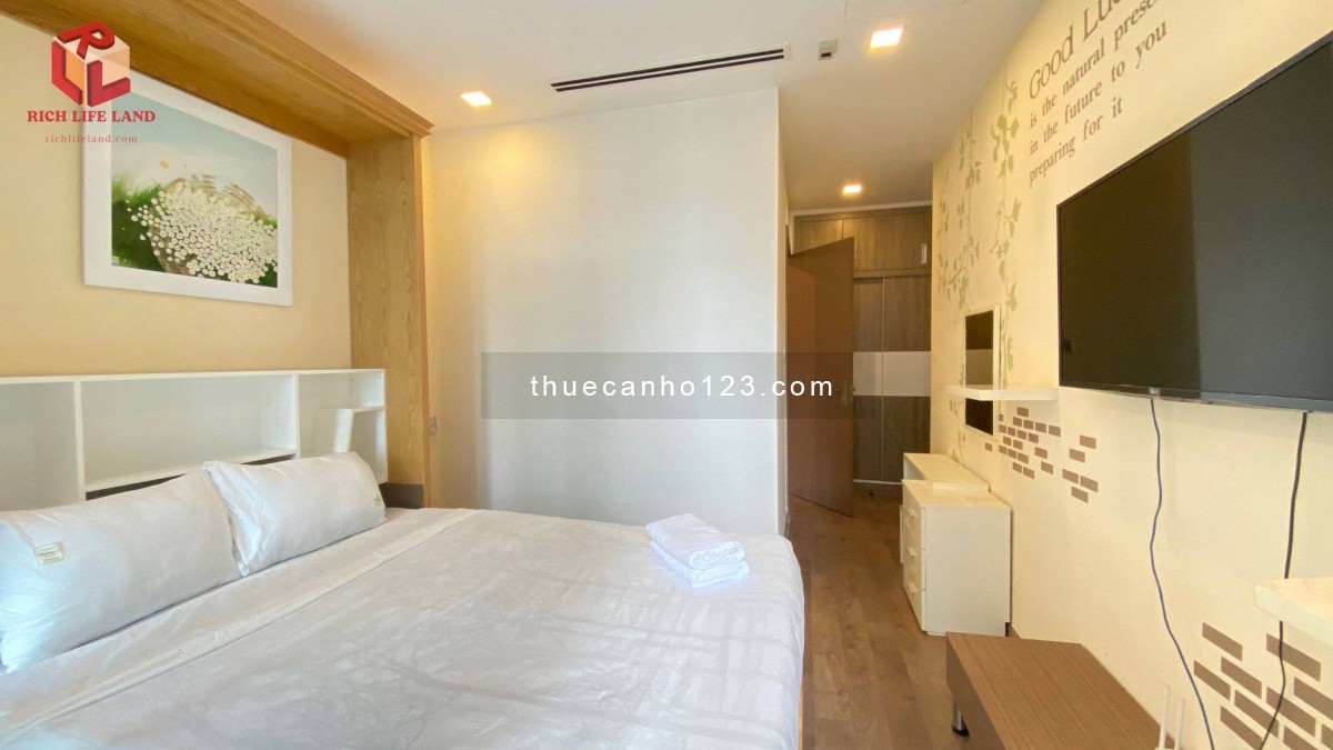 Vinhomes Central Park đẳng cấp thượng lưu-full nội thất sang trọng!!